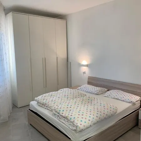Peschieraview Flat X4 Apartment Peschiera del Garda Exterior photo